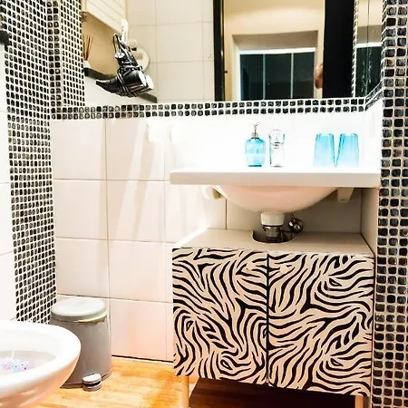 Easy Rent - Arte